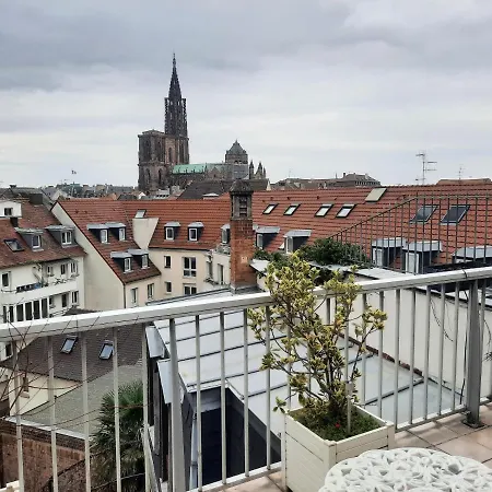 145m² Center 4 Bedrooms View Of The Cathedral Appartement *