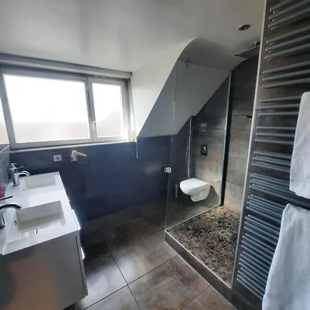 Appartement 145m² Center 4 Bedrooms View Of The Cathedral Straatsburg