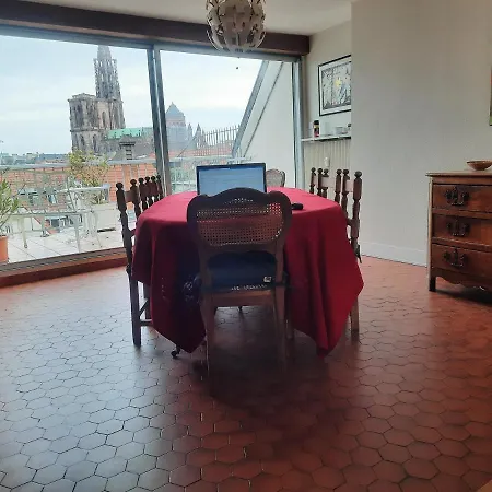 Appartement 145m² Center 4 Bedrooms View Of The Cathedral *