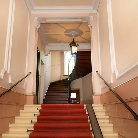 Appartement 145m² Center 4 Bedrooms View Of The Cathedral *